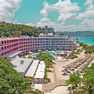 Grand Decameron Cornwall Beach, A Trademark Бухта Монтего
